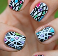 paznokcie, nails, kolorowe, malowane, czarny, biały, róź, wzorki