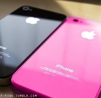 Różowy i czarny iPhone, elegancki telefon dla Ciebie. Który według Ciebie jest fajniejszy?