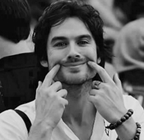 Ian Somerhalder, uśmiech 