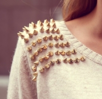 jesień, zima, beż, beige, winter, autumn, moda, sweter, sweater, fashion, kardigan, cardigan, kolory ziemi, ćwieki, nity, studs, rivets, earth tones