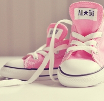 dla dziewczynki, converse, różowe, trampeczki, maleńkie, dla dziecka, sportowe