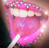 barbie, lips, usta, makijaż, malowanie, cyrkonie, róż, pink