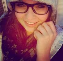 moda, nerdy, nerd, okulary, czapka, szalik, zima