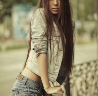 brunetka, dziewczyna, girl, seksowna, ładna, naturalna, szczupła, wysoka
