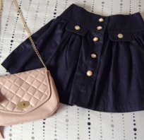 ubranie, moda , styl, torebka, spódnica, classic, klasycznie, modnie, urocza, dla kobiety, kobieca