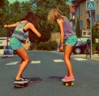 friends, forever, przyjaciółki, na zawsze, deskorolka, sport, wakacje, love