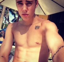 justin, bieber, przystojny, tatuaż, hot, zakochana, gwiazda, plotki, selena, gomez