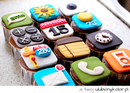 iphone, apple, babeczki, babka jak iphone, applikacje, kulinaria