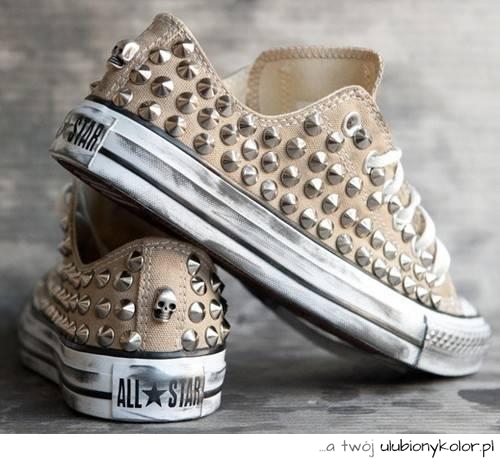 all star, converse, moda, trampki, cekiny, czaszka, fajne, styl, młodzież