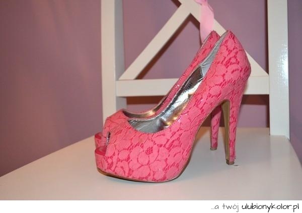 szpilki, platforma, koronka, różowe, zara, asos, buciki