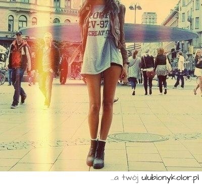 szczupła, dziewczyna, spodenki, moda , oversize, lato, wiosna