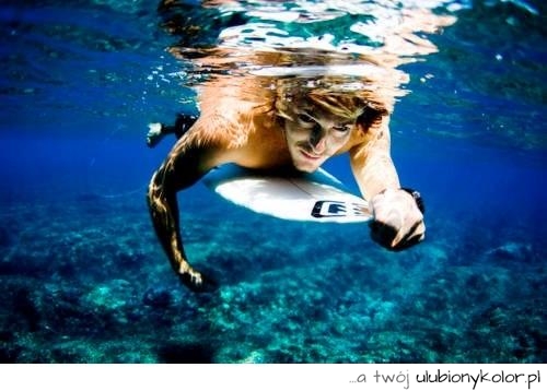zdjęcie, chłopak, pod, wodą, surf, blondyn