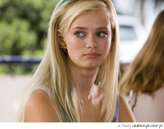 Sara Paxton