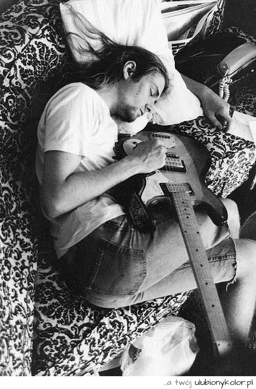 kurt, nirvana, muzyka, music, gitara, czarno, białe