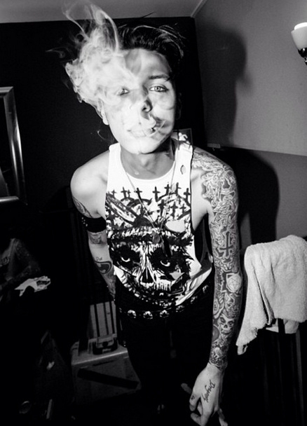 Andy Biersack, czarny welon panny młode, Chłopiec, BVB, Andy BVB, sexy - inspirujący obraz na PicShip.com